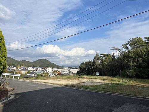 広島県東広島市黒瀬春日野２丁目 土地