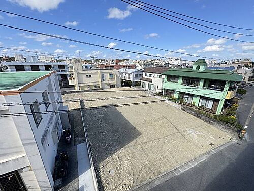 沖縄県那覇市首里石嶺町４丁目 2698万円