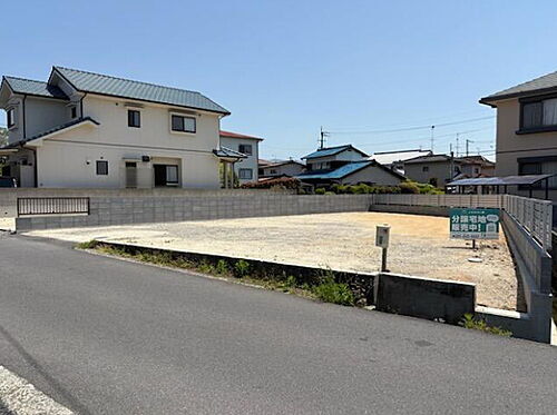 愛媛県松山市三町２丁目 1617万円