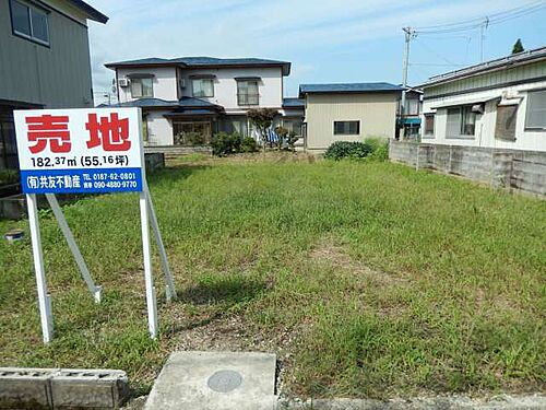 秋田県大仙市大曲福見町 320万円