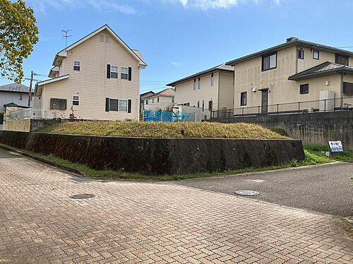宮崎県宮崎市花山手西１丁目 2700万円