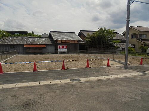 滋賀県近江八幡市金剛寺町 1317.6万円