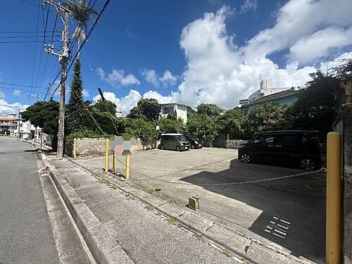 沖縄県沖縄市諸見里１丁目 土地