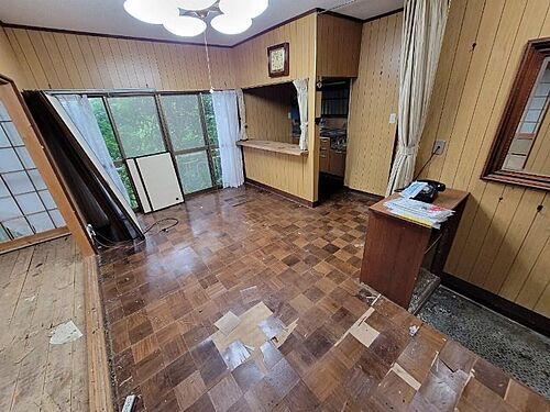 静岡県賀茂郡東伊豆町奈良本 200万円