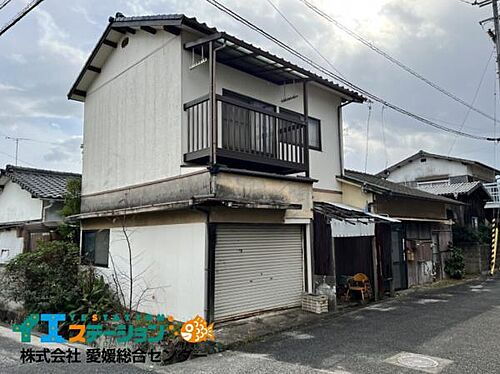 愛媛県今治市河南町２丁目 380万円