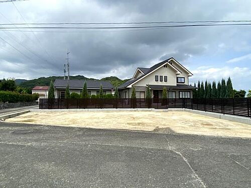 愛媛県今治市朝倉上 土地