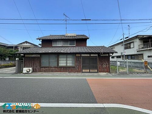 愛媛県西条市小松町新屋敷 650万円