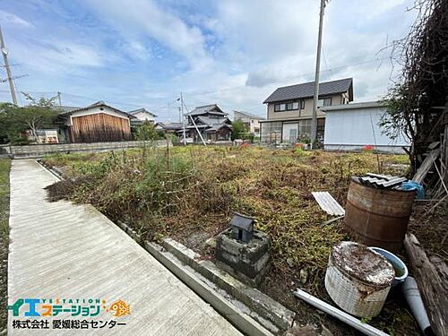 愛媛県西条市喜多台 100万円