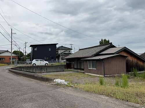 愛媛県新居浜市星原町 土地