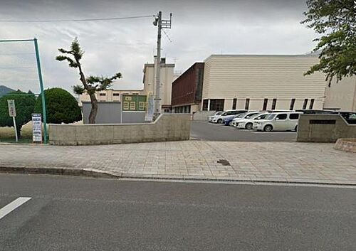 山形県米沢市御廟１丁目 462.1万円
