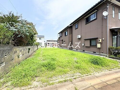 新潟県燕市吉田栄町 580万円