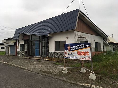 北海道河東郡鹿追町新町２丁目 490万円