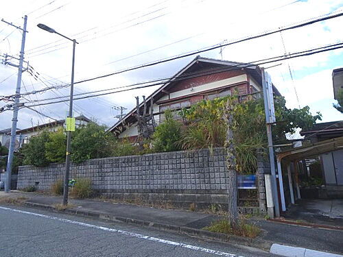 兵庫県川西市湯山台２丁目 土地