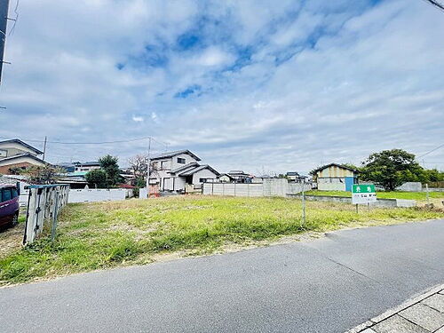 埼玉県吉川市大字上内川 土地