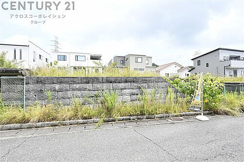 兵庫県西宮市名塩さくら台３丁目 698万円