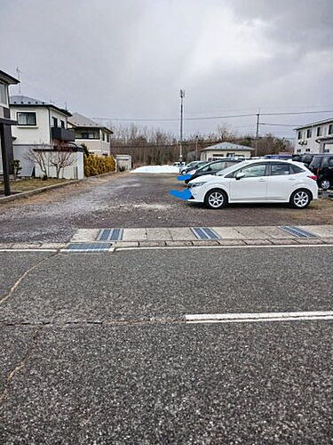 秋田県潟上市天王字追分西 700万円