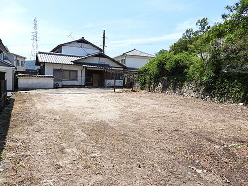 兵庫県洲本市宇山３丁目 2480万円