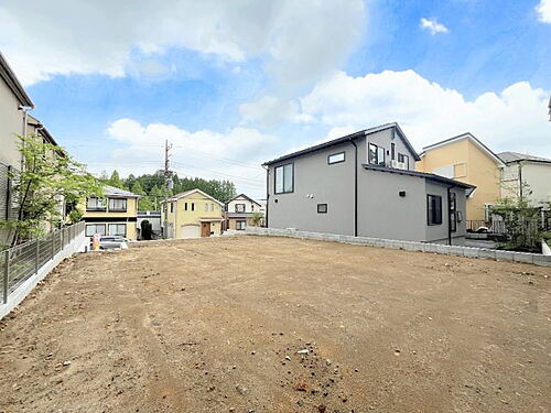 神奈川県横浜市鶴見区梶山１丁目 土地