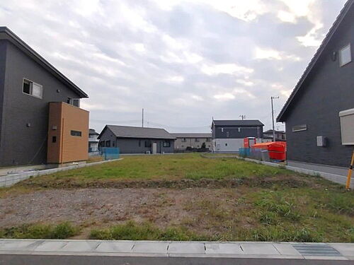 埼玉県加須市水深 土地