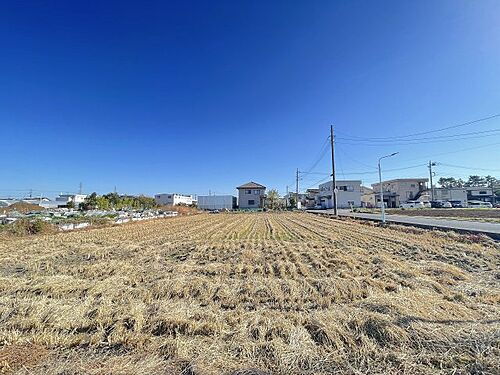 埼玉県越谷市七左町７丁目 1490万円