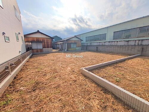 埼玉県鴻巣市小松１丁目 土地