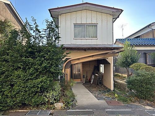 新潟県加茂市幸町１丁目 580万円