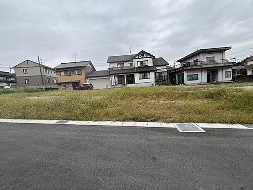 愛知県知多市八幡字東大平地 土地