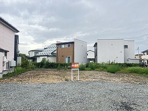 岩手県盛岡市西青山３丁目 土地