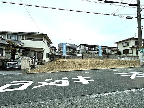 兵庫県川西市大和東３丁目 2090万円