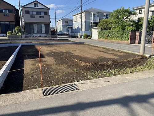 神奈川県厚木市妻田北４丁目 建築条件付土地