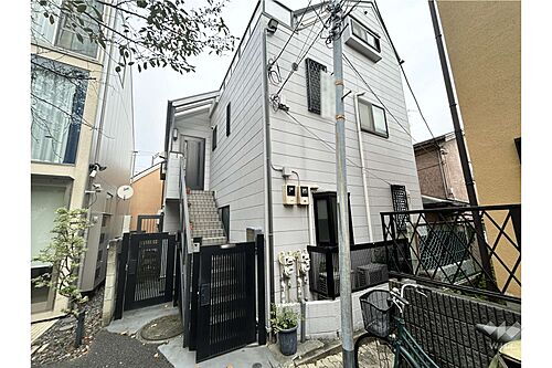 東京都目黒区上目黒３丁目 15800万円