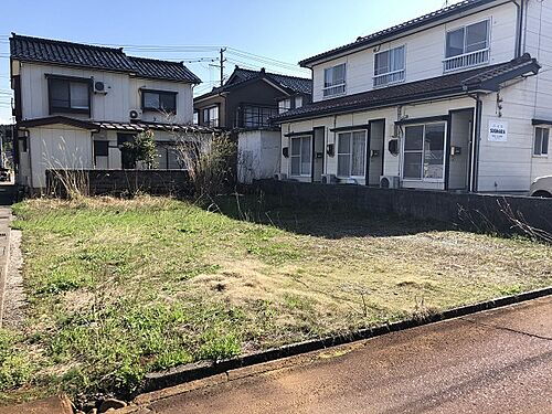 新潟県糸魚川市中央１丁目 400万円