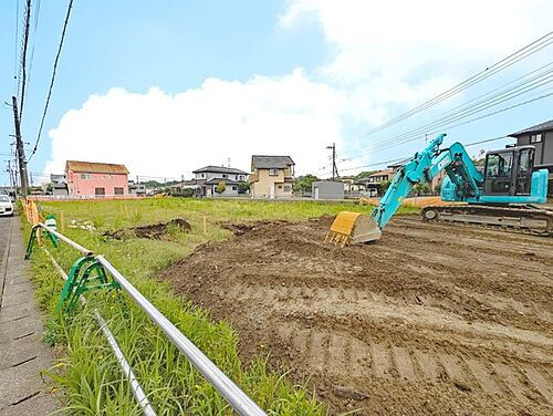 千葉県富里市御料 700万円