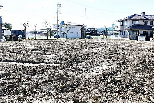愛知県一宮市大和町馬引字郷未申 1898万円
