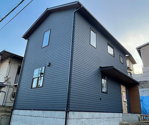 大阪府茨木市南春日丘２丁目 3090万円