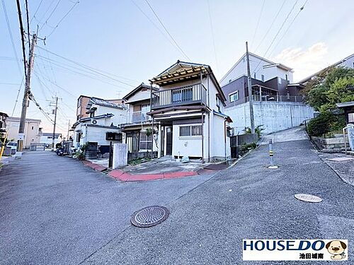 兵庫県川西市滝山町 土地