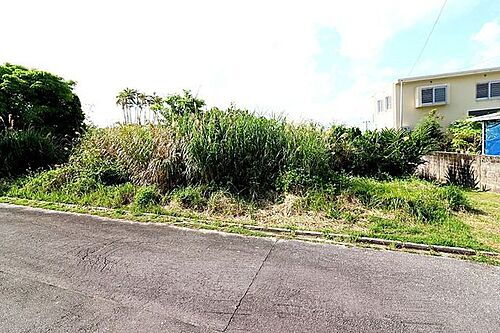 沖縄県島尻郡与那原町字与那原 土地