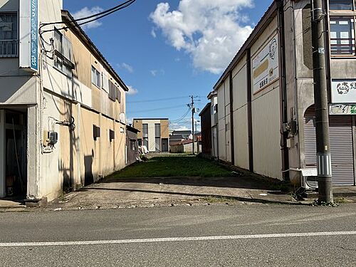 秋田県大仙市大曲栄町 土地