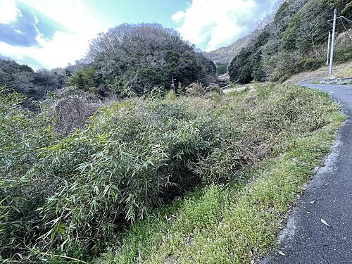広島県三原市本郷町上北方 400万円