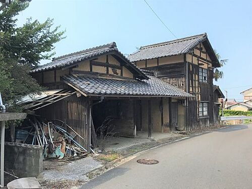 愛媛県松山市浅海原 240万円