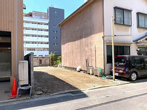 愛媛県松山市勝山町１丁目 1415万円