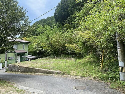 愛媛県東温市則之内乙 土地
