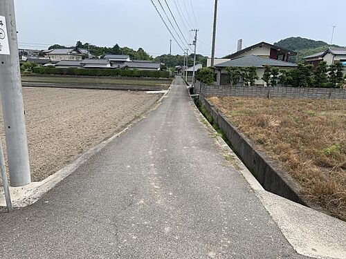 愛媛県今治市国分６丁目 土地