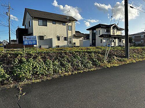 栃木県栃木市藤岡町大前 174万円