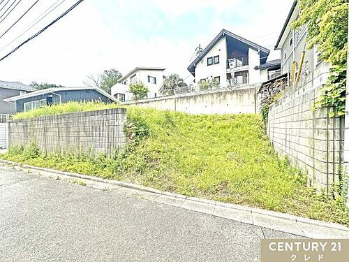埼玉県入間郡毛呂山町目白台１丁目 400万円