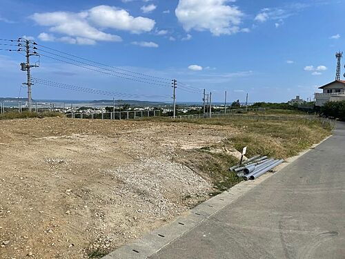 沖縄県うるま市勝連南風原 1400万円