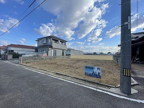 愛媛県伊予郡松前町大字北川原 1090万円
