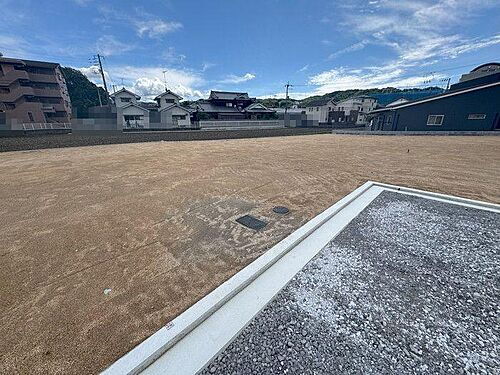 愛媛県伊予郡砥部町高尾田 1268万円