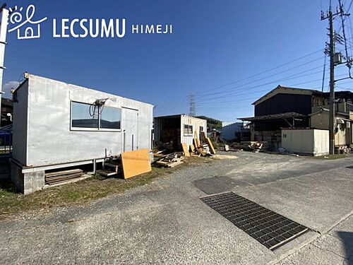 兵庫県姫路市飾磨区妻鹿 732万円