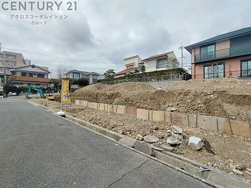 兵庫県宝塚市中山五月台１丁目 2880万円